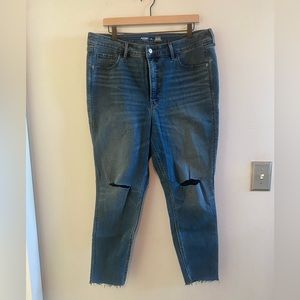 Old Navy extra high-rise rockstar skinny jeans with black